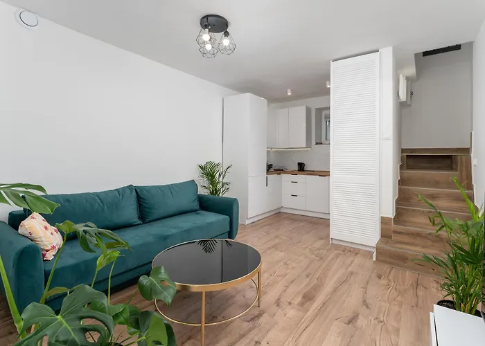 Pleszowska Urban Elegance By Bookinghost 克拉科夫