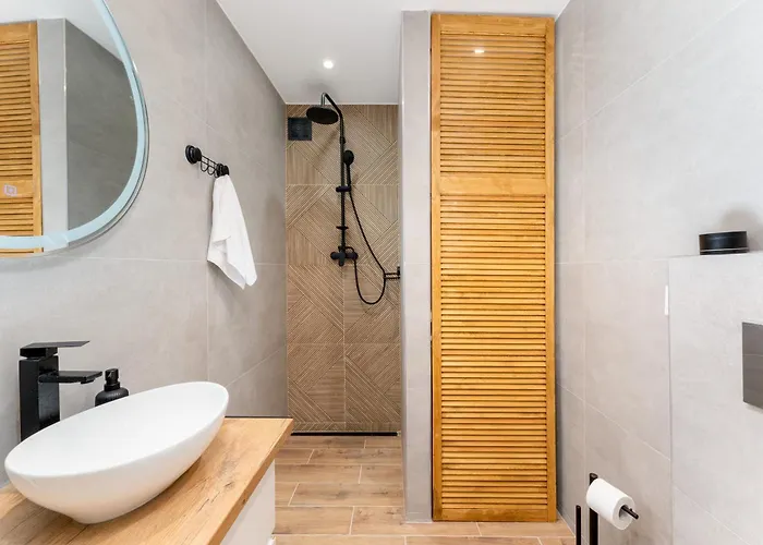 Pleszowska Urban Elegance By Bookinghost 克拉科夫