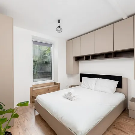 Pleszowska Urban Elegance By Bookinghost Apartman *