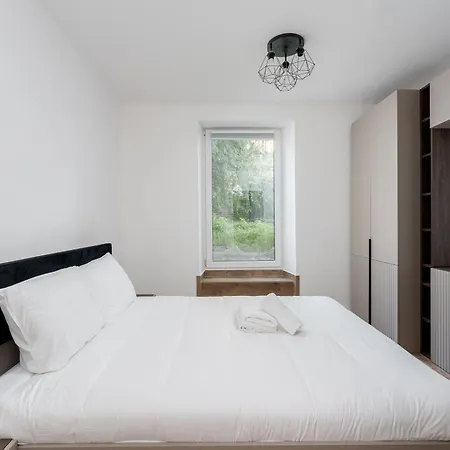 Apartment Pleszowska Urban Elegance By Bookinghost Krakau