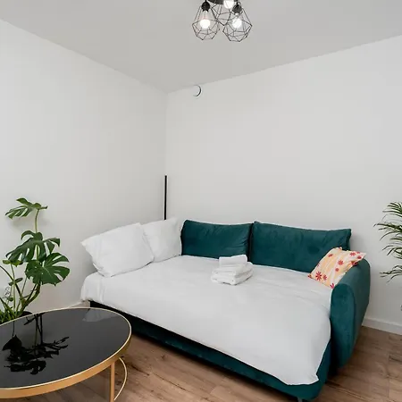 Pleszowska Urban Elegance By Bookinghost Krakow