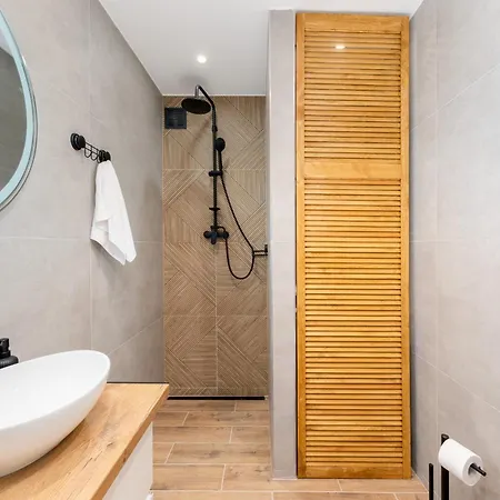 Pleszowska Urban Elegance By Bookinghost Krakow