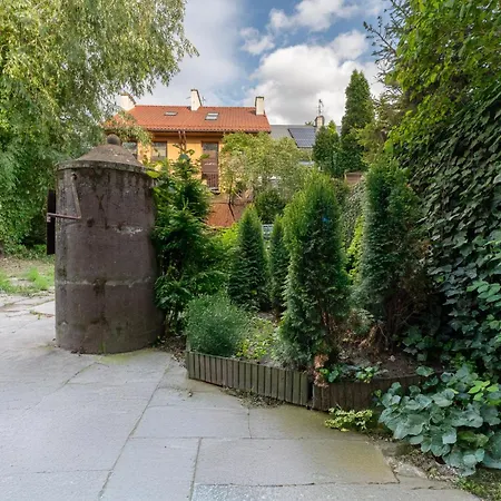 Daire Pleszowska Urban Elegance By Bookinghost Krakow